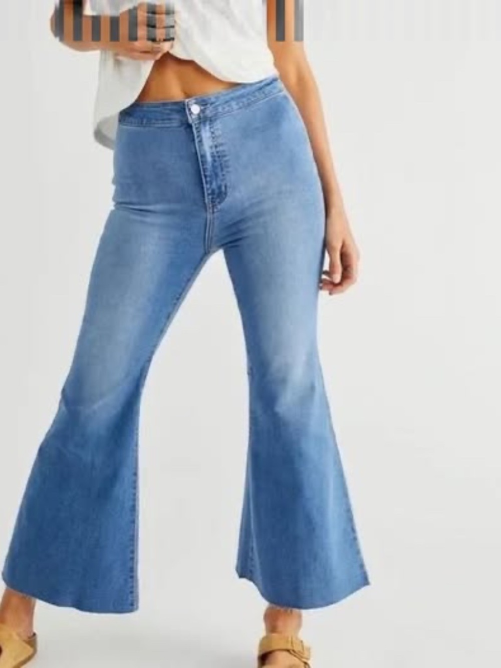 Free People We The Free Youthquake Bell Bottom Flare Jeans – Size 31